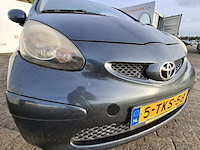 Personenauto toyota, aygo 1.0, grijs, bouwjaar 2008 - afbeelding 42 van  47