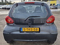 Personenauto toyota, aygo 1.0, grijs, bouwjaar 2008 - afbeelding 44 van  47