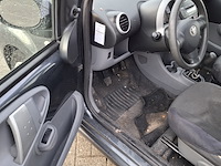 Personenauto toyota, aygo 1.0, grijs, bouwjaar 2008 - afbeelding 47 van  47