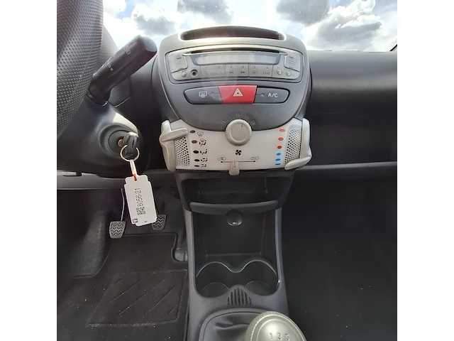 Personenauto toyota, aygo 1.0 vvt-i comfort, bouwjaar 2012 - afbeelding 9 van  24
