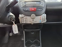Personenauto toyota, aygo 1.0 vvt-i comfort, bouwjaar 2012 - afbeelding 9 van  24