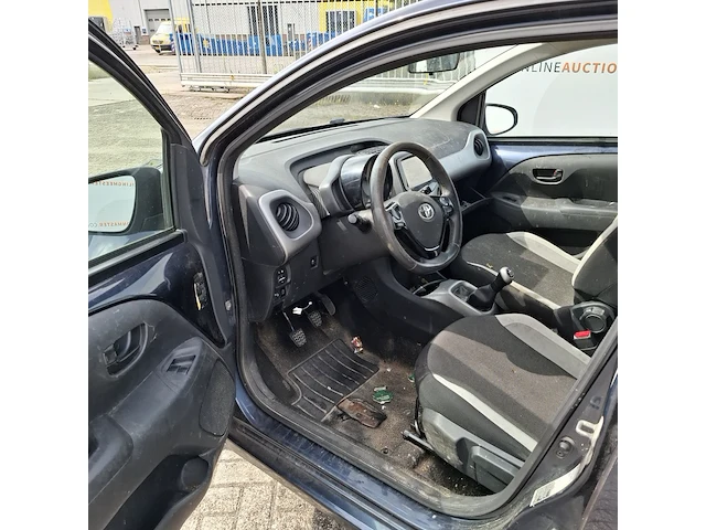 Personenauto toyota, aygo 1.0 vvt-i x-play, bouwjaar 2015 - afbeelding 5 van  28