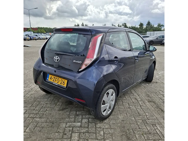 Personenauto toyota, aygo 1.0 vvt-i x-play, bouwjaar 2015 - afbeelding 24 van  28