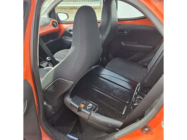 Personenauto toyota, aygo 1.0 vvt-i x-wave, oranje, bouwjaar 2015 - afbeelding 18 van  54