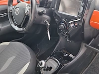 Personenauto toyota, aygo 1.0 vvt-i x-wave, oranje, bouwjaar 2015 - afbeelding 24 van  54