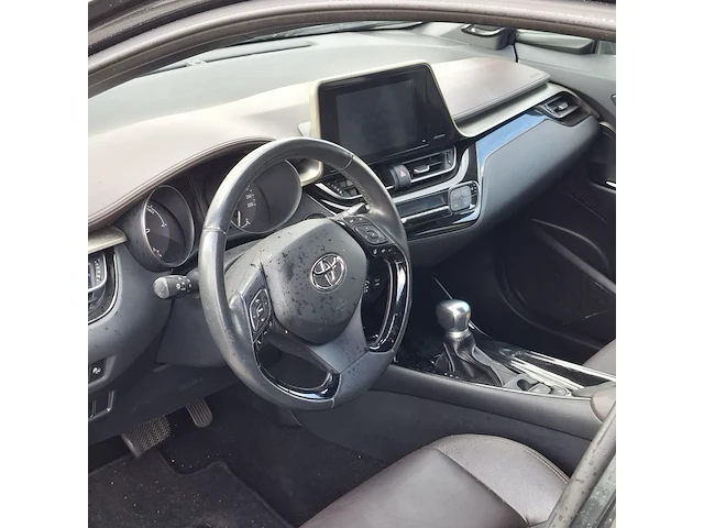 Personenauto toyota, c-hr 1.8 hybrid executive, zwart, bouwjaar 2019 - afbeelding 19 van  52
