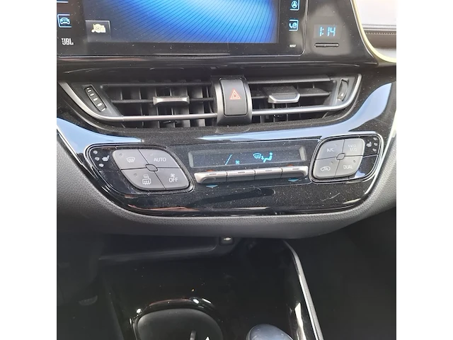 Personenauto toyota, c-hr 1.8 hybrid executive, zwart, bouwjaar 2019 - afbeelding 24 van  52