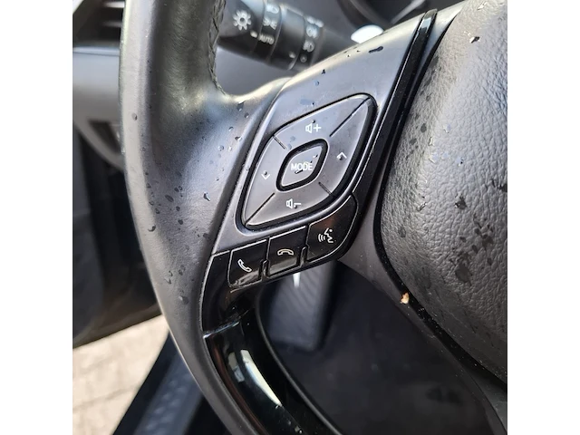 Personenauto toyota, c-hr 1.8 hybrid executive, zwart, bouwjaar 2019 - afbeelding 29 van  52