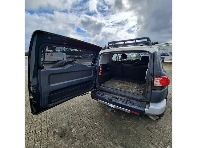 Personenauto, toyota, fj cruiser, zwart, 2006 - afbeelding 28 van  58