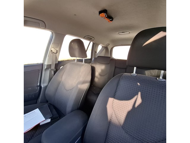 Personenauto, toyota, rav 4 - afbeelding 24 van  42