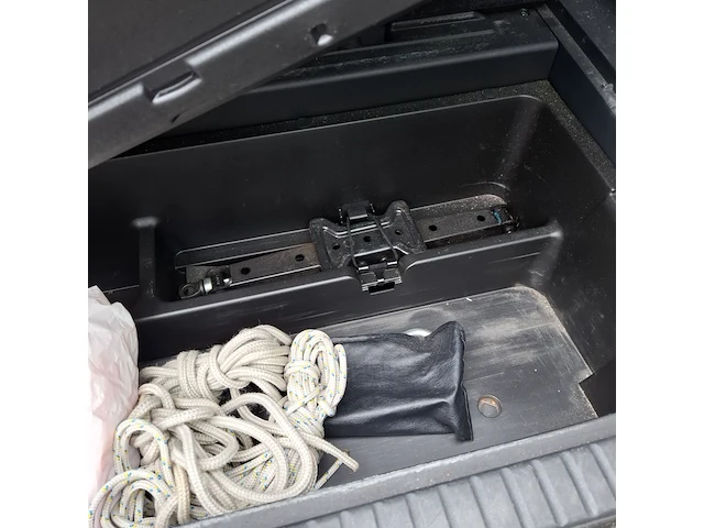 Personenauto, toyota, rav4 2.0 vvti linea sol, 2007 - afbeelding 30 van  51