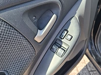 Personenauto toyota, yaris 1.0 vvti, bouwjaar 2005 - afbeelding 3 van  42