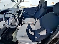 Personenauto toyota, yaris 1.0 vvti, bouwjaar 2005 - afbeelding 4 van  42