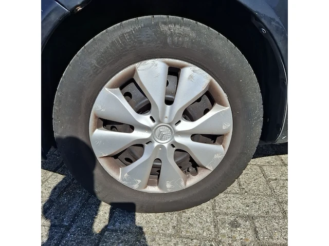 Personenauto toyota, yaris 1.0 vvti, bouwjaar 2005 - afbeelding 16 van  42