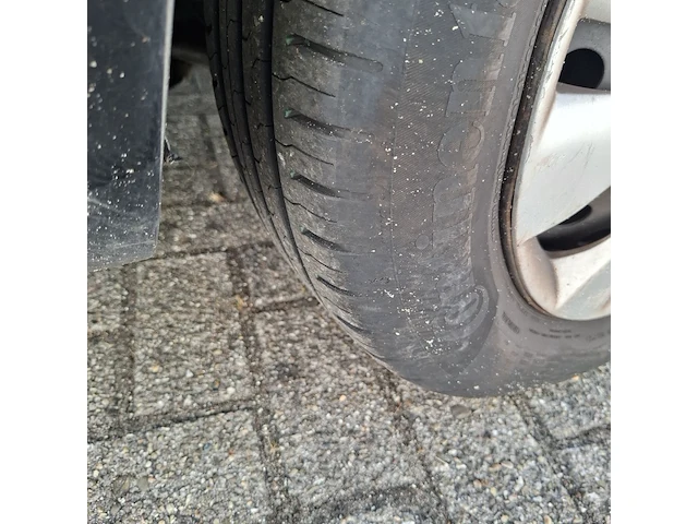 Personenauto toyota, yaris 1.0 vvti, bouwjaar 2005 - afbeelding 19 van  42