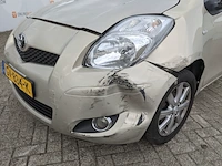 Personenauto toyota, yaris 1.0 vvti cool, bouwjaar 2011 - afbeelding 35 van  50