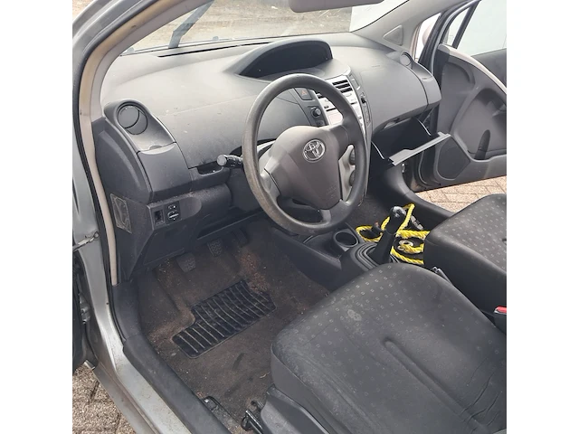 Personenauto, toyota, yaris 1.0 vvti terra, 2006 - afbeelding 3 van  36