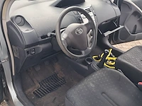 Personenauto, toyota, yaris 1.0 vvti terra, 2006 - afbeelding 3 van  36