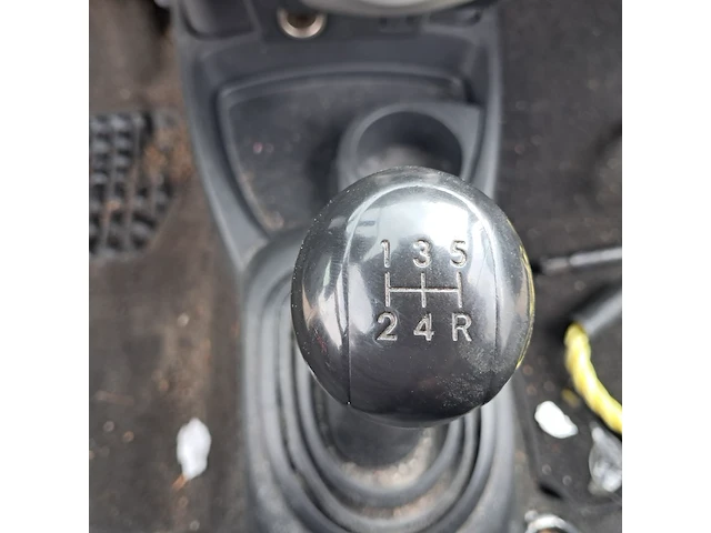 Personenauto, toyota, yaris 1.0 vvti terra, 2006 - afbeelding 6 van  36