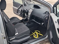 Personenauto, toyota, yaris 1.0 vvti terra, 2006 - afbeelding 11 van  36