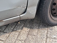Personenauto, toyota, yaris 1.0 vvti terra, 2006 - afbeelding 27 van  36