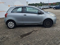 Personenauto, toyota, yaris 1.0 vvti terra, 2006 - afbeelding 31 van  36