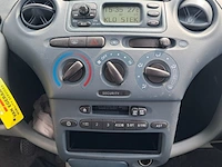 Personenauto, toyota, yaris 1.3-16v vvt-i luna, 2001 - afbeelding 6 van  29