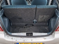 Personenauto, toyota, yaris 1.3-16v vvt-i luna, 2001 - afbeelding 9 van  29