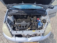 Personenauto, toyota, yaris 1.3-16v vvt-i luna, 2001 - afbeelding 14 van  29
