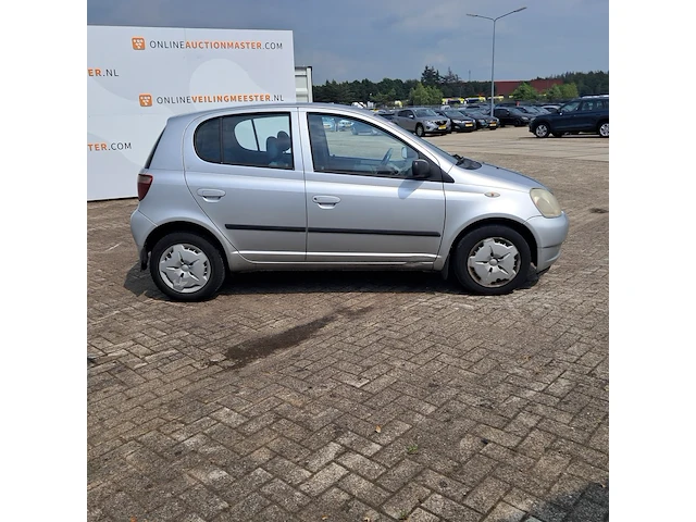 Personenauto, toyota, yaris 1.3-16v vvt-i luna, 2001 - afbeelding 24 van  29