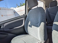 Personenauto toyota, yaris 1.3-16v vvt-i sol, grijs, bouwjaar 2000 - afbeelding 21 van  45