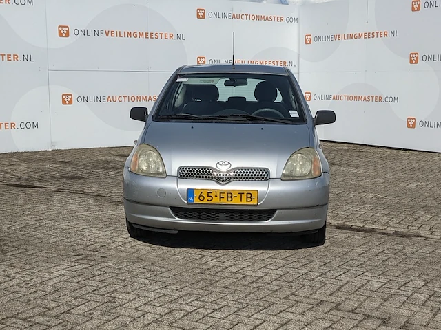 Personenauto toyota, yaris 1.3-16v vvt-i sol, grijs, bouwjaar 2000 - afbeelding 3 van  45