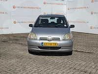 Personenauto toyota, yaris 1.3-16v vvt-i sol, grijs, bouwjaar 2000 - afbeelding 3 van  45
