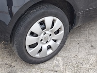 Personenauto toyota , yaris 1.3, bouwjaar 2006 - afbeelding 2 van  32