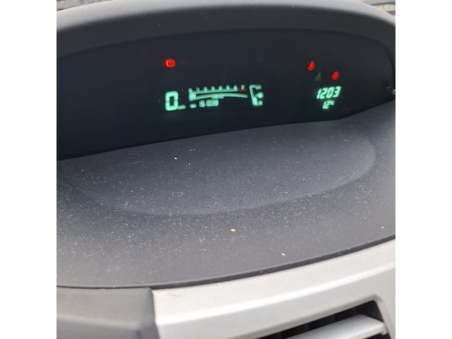 Personenauto toyota , yaris 1.3, bouwjaar 2006 - afbeelding 9 van  32