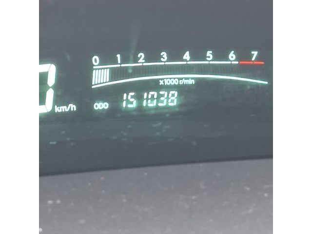 Personenauto toyota , yaris 1.3, bouwjaar 2006 - afbeelding 10 van  32