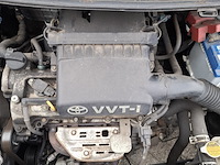 Personenauto toyota , yaris 1.3, bouwjaar 2006 - afbeelding 21 van  32