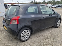 Personenauto toyota , yaris 1.3, bouwjaar 2006 - afbeelding 28 van  32