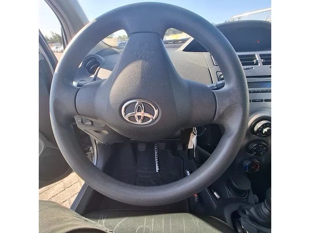 Personenauto toyota, yaris 1.3 vvti comfort, bouwjaar 2010 - afbeelding 6 van  60