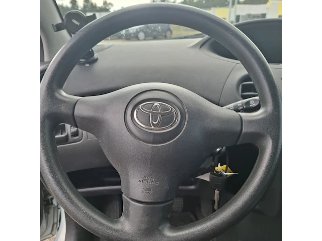 Personenauto toyota, yaris 1.3 vvti idols, bouwjaar 2005 - afbeelding 4 van  41