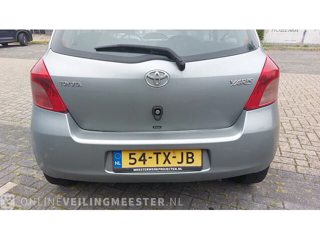 Personenauto toyota, yaris 1.3 vvti sol mmt, grijs, bouwjaar 2007 - afbeelding 8 van  31