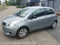 Personenauto toyota, yaris 1.3 vvti sol mmt, grijs, bouwjaar 2007 - afbeelding 1 van  31