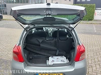 Personenauto toyota, yaris 1.3 vvti sol mmt, grijs, bouwjaar 2007 - afbeelding 14 van  31