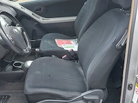 Personenauto toyota, yaris 1.3 vvti sol mmt, grijs, bouwjaar 2007 - afbeelding 17 van  31