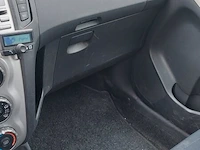 Personenauto toyota, yaris 1.3 vvti sol mmt, grijs, bouwjaar 2007 - afbeelding 24 van  31