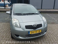 Personenauto toyota, yaris 1.3 vvti sol mmt, grijs, bouwjaar 2007 - afbeelding 23 van  31