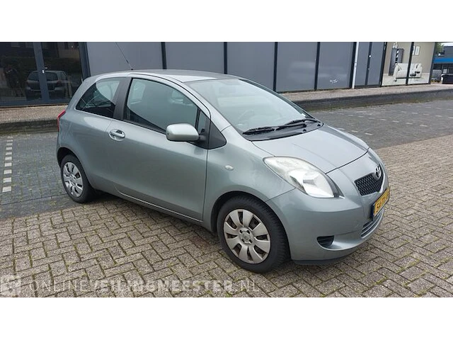 Personenauto toyota, yaris 1.3 vvti sol mmt, grijs, bouwjaar 2007 - afbeelding 26 van  31
