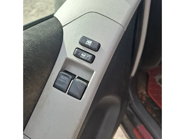 Personenauto, toyota, yaris 1.8 vvti ts, 2007 - afbeelding 7 van  46