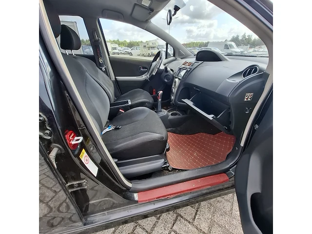 Personenauto, toyota, yaris 1.8 vvti ts, 2007 - afbeelding 21 van  46