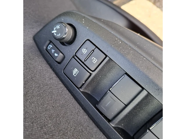 Personenauto toyota, yaris cross 1.5 hybrid, blauw, bouwjaar 2023 - afbeelding 15 van  27